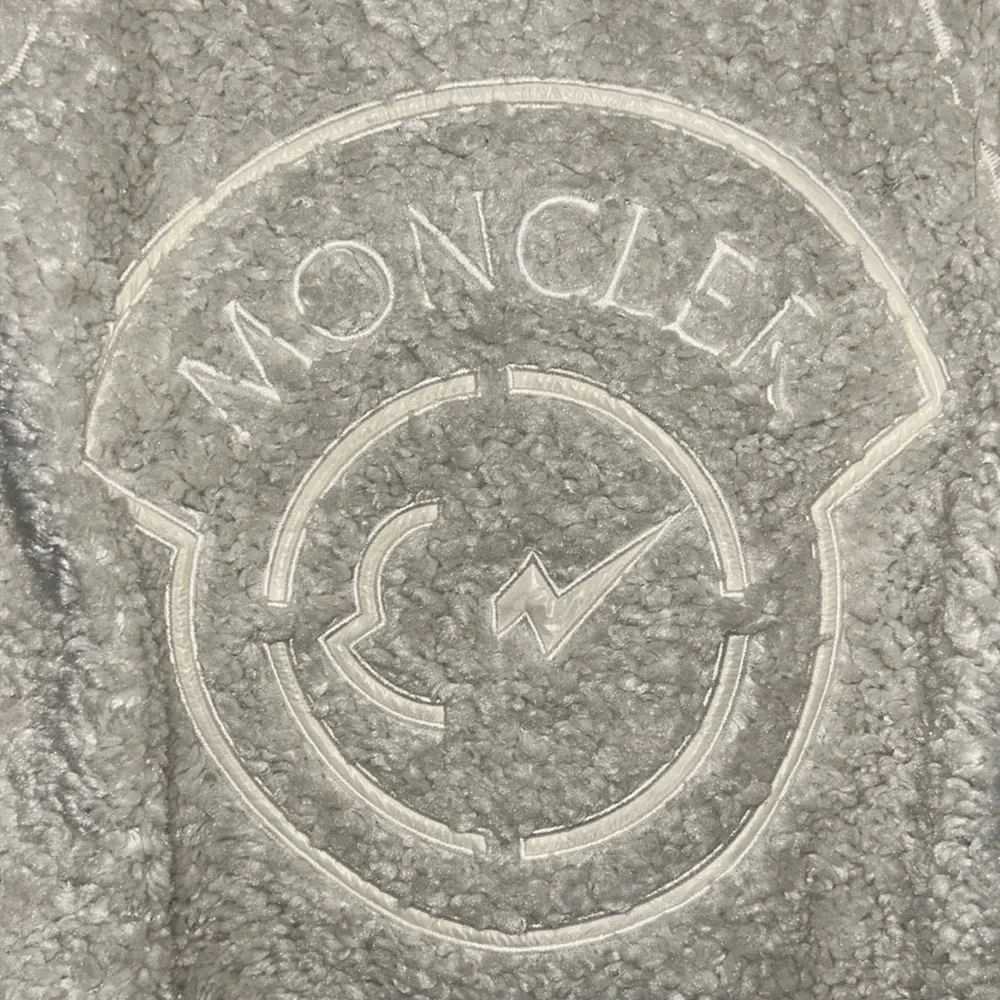 Authentic Moncler Genius Moncler Frgmt Zip Up Cardigan Jacket In White